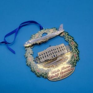 White House 1998 Airlift Operation Ornament